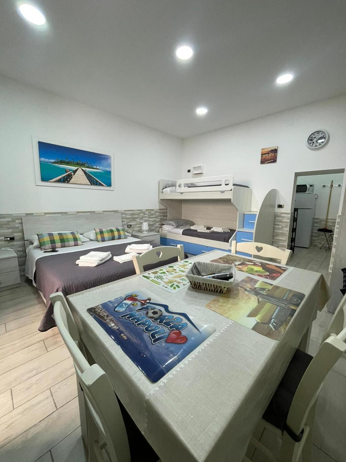 Casa Vacanze Luisa نابولي المظهر الخارجي الصورة